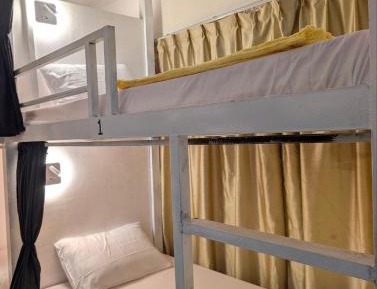 Bed in 6-Bed Mixed Dormitory Room