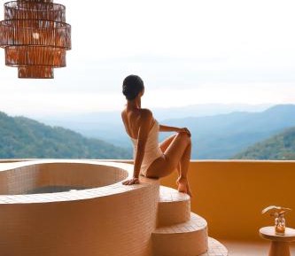 Studio with Mountain View