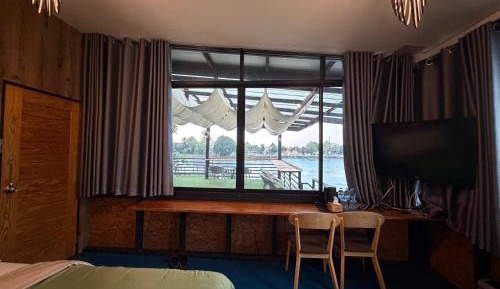 Deluxe Double Room with Balcony and Sea View