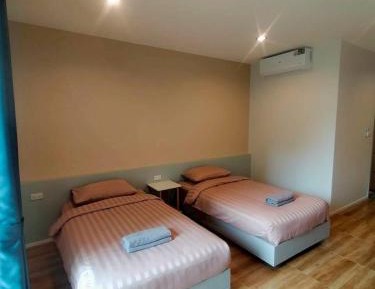 Room #1636013902