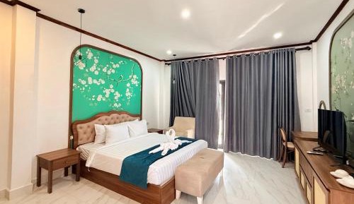 Double Room with Pool View