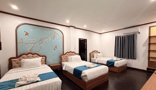 Deluxe Family Suite