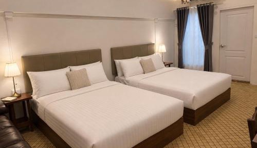 Deluxe Quadruple Room