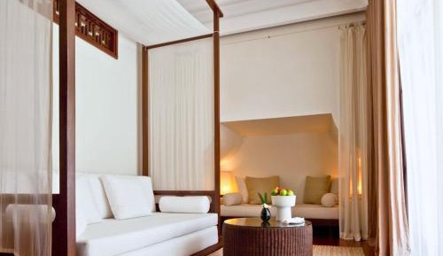 2 Bedroom Duplex Interconnecting Pool Villa Suite