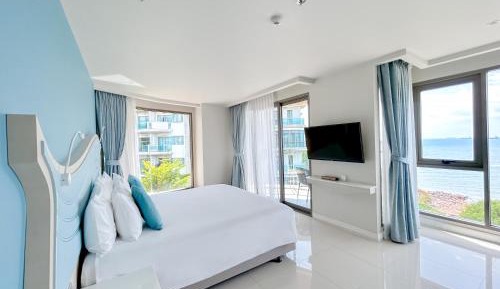 Deluxe Ocean View King