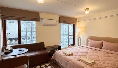 Superior King Room