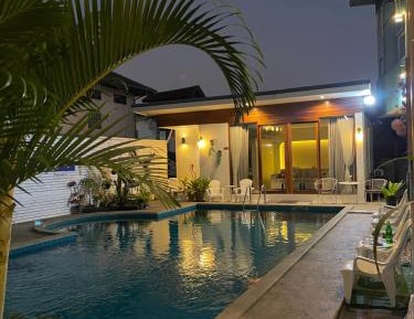 Deluxe Villa