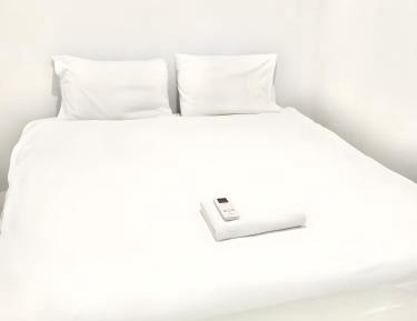 Queen Room with Shared Bathroom