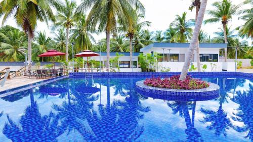 Double Room with Pool View