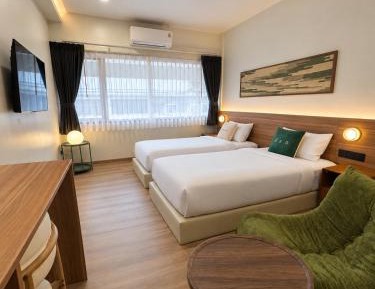 Deluxe Twin Room