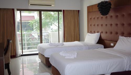 Deluxe Twin Room