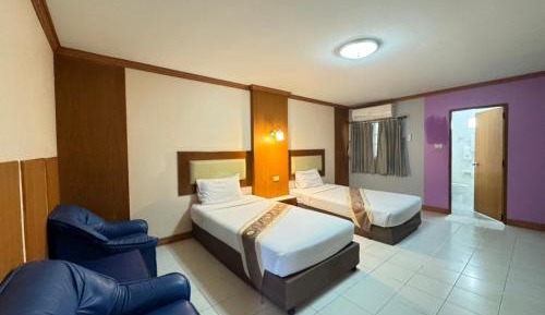 Standard Twin Room