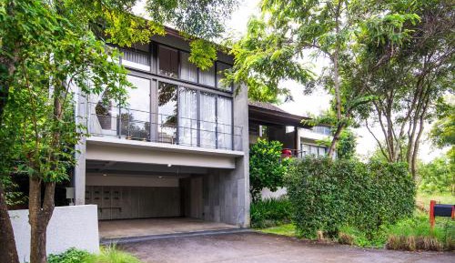 Three-Bedroom Villa