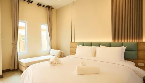 Deluxe Double Room with Garden View