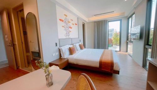 Deluxe Double Room with Bath