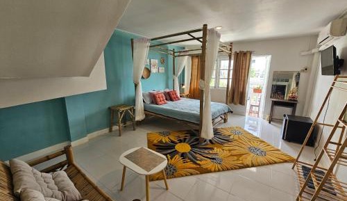 Apartment with Balcony