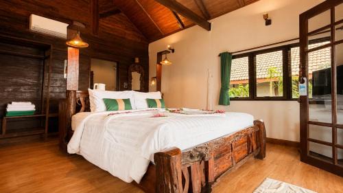 Deluxe Bungalow with Sea View