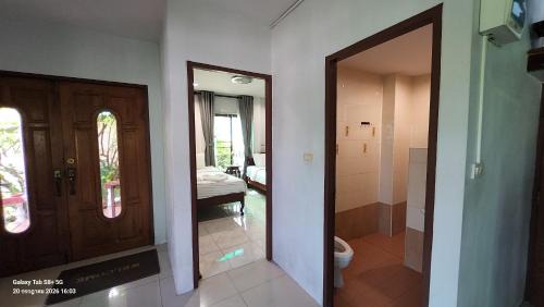 Twin Room with Private Bathroom