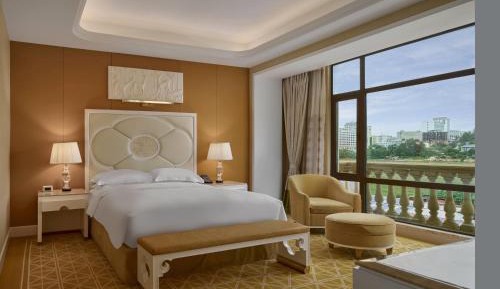 Executive Single Suite with City View