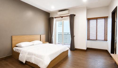 Superior One-Bedroom Apartment