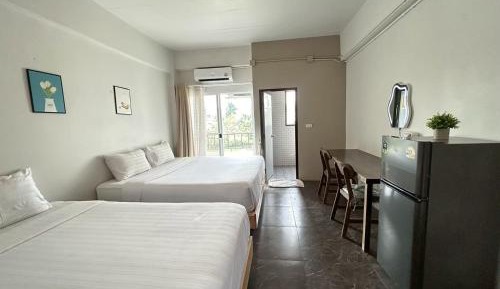 Quadruple Room with Lake View