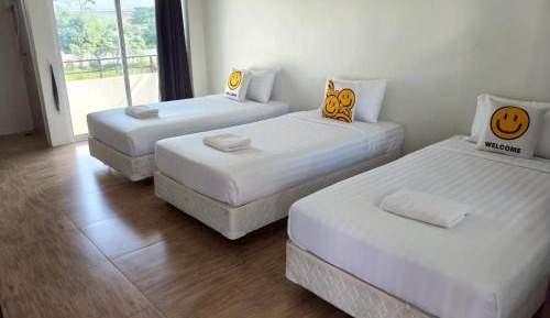 Triple Room with Terrace