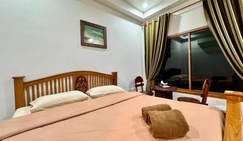 Standard King Room