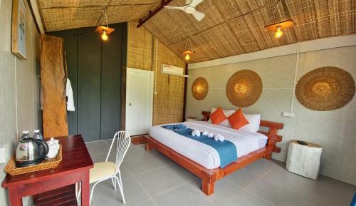 Double Room with Mountain View