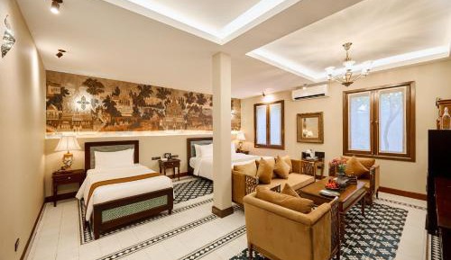 Family Room - Free Downtown Shuttle + Airport Pick-up (Min.3N)