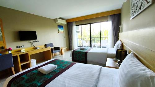 Deluxe Twin Room
