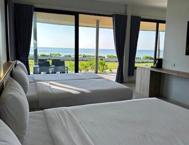 Villa - Beach Front