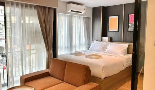 Superior King Room