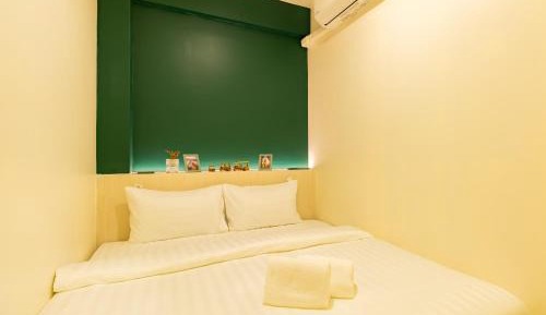 Standard Double Room with Shared Bathroom