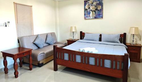 Deluxe King Room