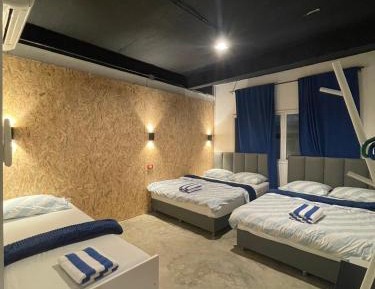 Deluxe Queen Room with Two Queen Beds