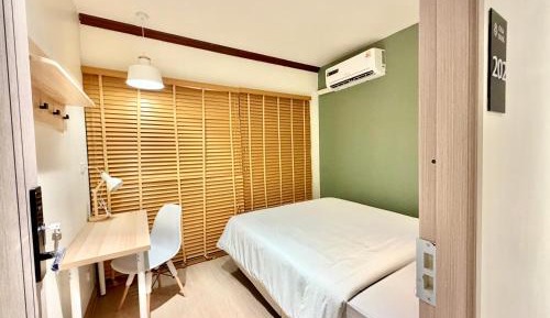 Double Room with Shared Bathroom