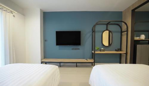 Superior Twin Room