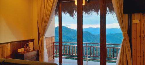 Single Room with Bath
