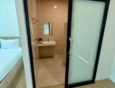 Deluxe Double or Twin Room with Balcony
