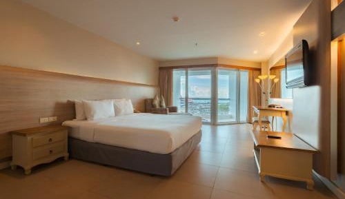 Deluxe Double Room with Sea View