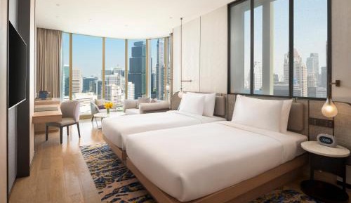 Premier Corner Twin Room