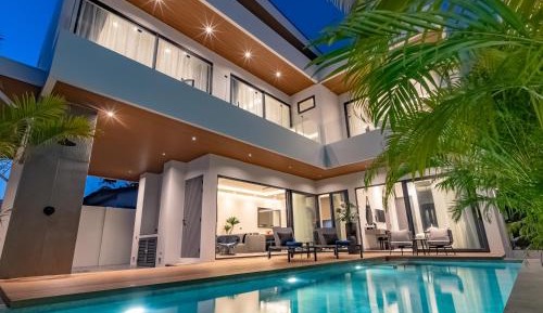 Deluxe Villa