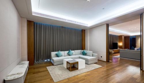 Presidential Suite