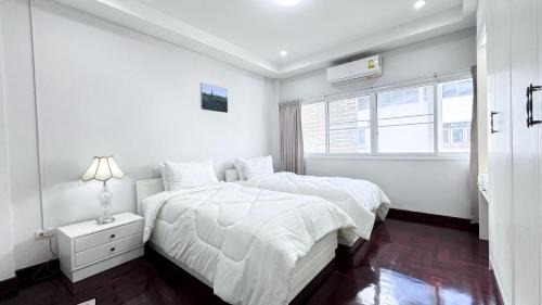 Apartment with View and Balcony