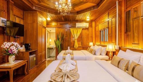 Suite with Balcony