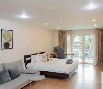 One-Bedroom Apartment