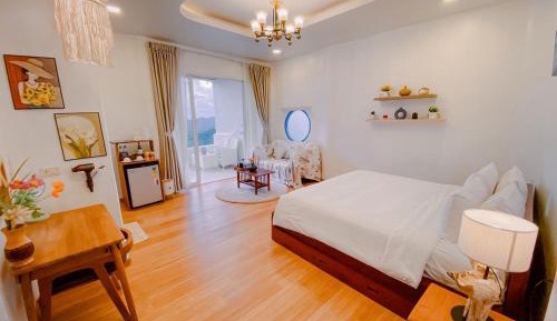 Double Room with Mountain View