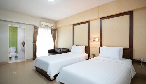 Superior Twin Room