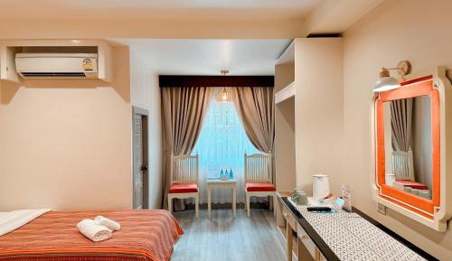 Deluxe Triple Room