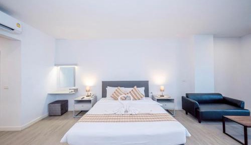 King Room with Balcony